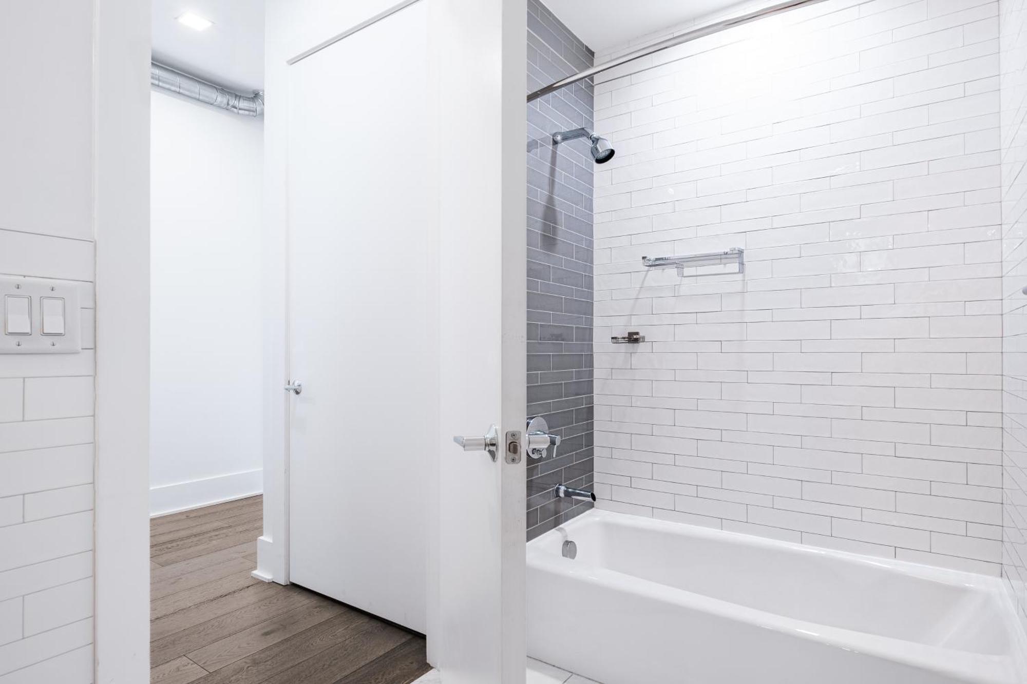 Dharma Home Suites Hoboken Buitenkant foto