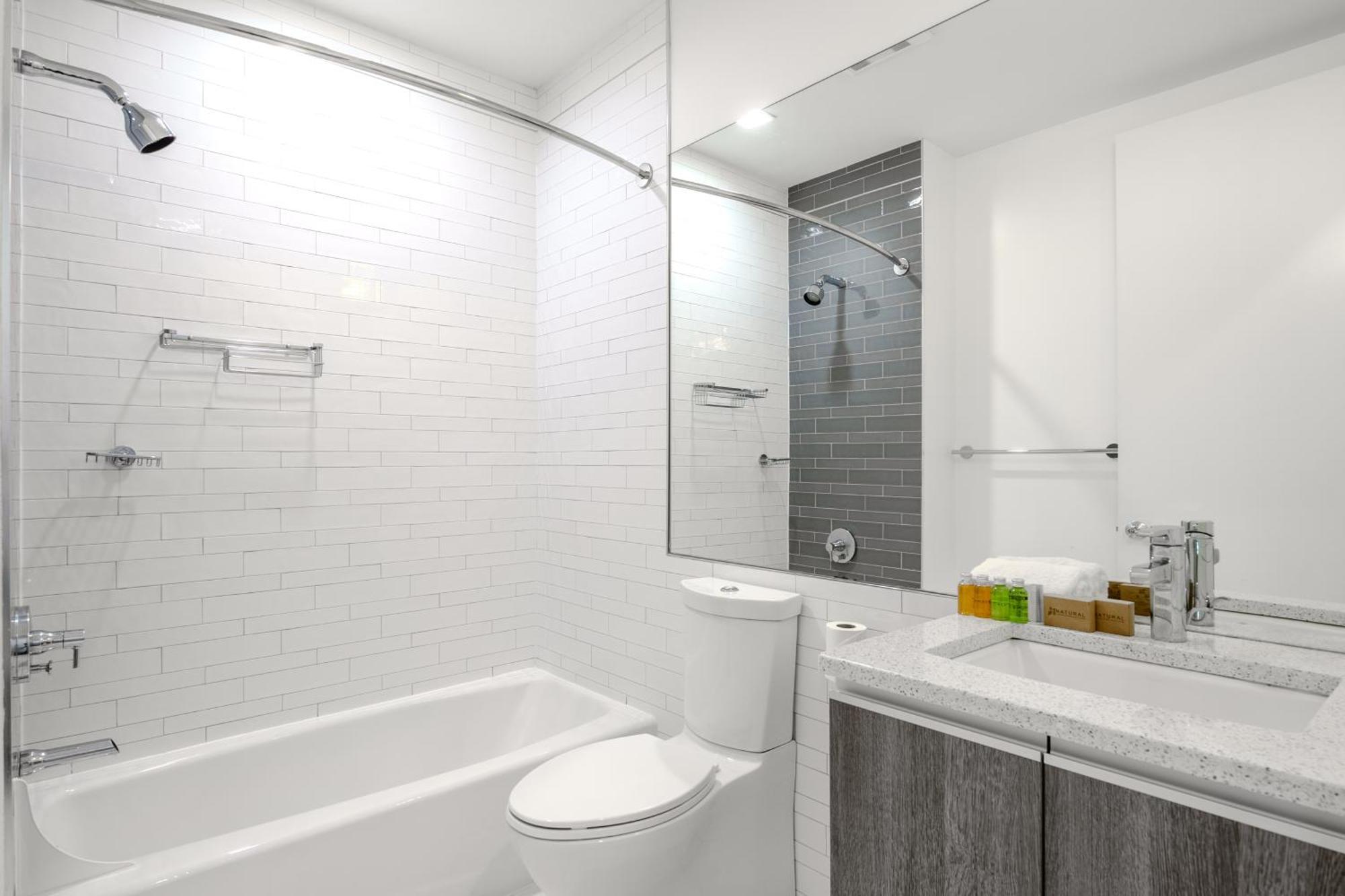 Dharma Home Suites Hoboken Buitenkant foto